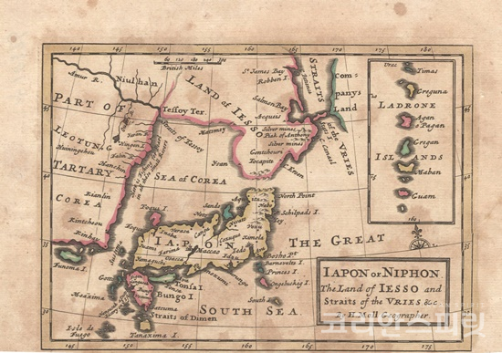한국해표기지도. IAPON or NIPHON,  1712.영국의 지도제작자 헤르만 몰Herman Mol이 제작한 한국과 일본지도이다. 동해는 ‘한국해’를 의미하는 ‘Sea of Korea’로 표기하였는데 이는 가장 오래된 ‘한국해’ 표기 지도이다. [사진=독립기념관]