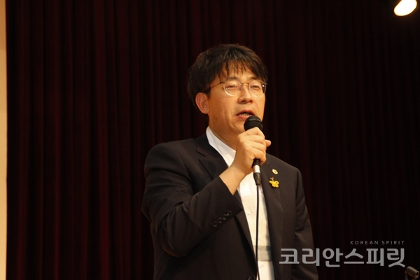 축사를 하는 서울시의회 이병도 의원. [사진=강나리 기자]