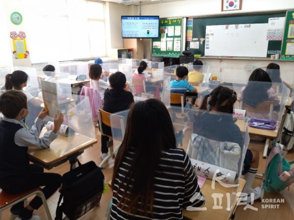 경기도 부천의 여월초등학교에서 국민인성 강의가 진행되고 있다. [사진=선도문화연구원]