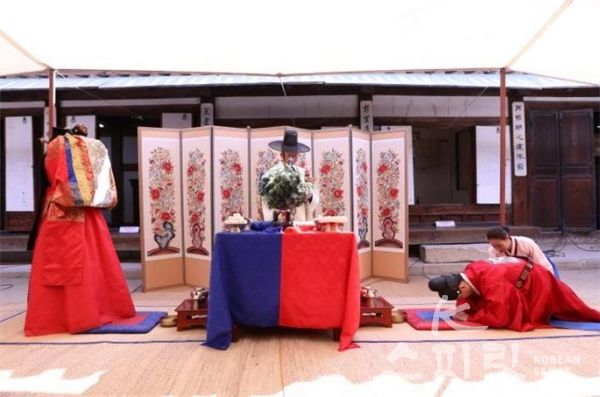 운현궁 노락당에서의 전통혼례 모습. [사진=서울시]