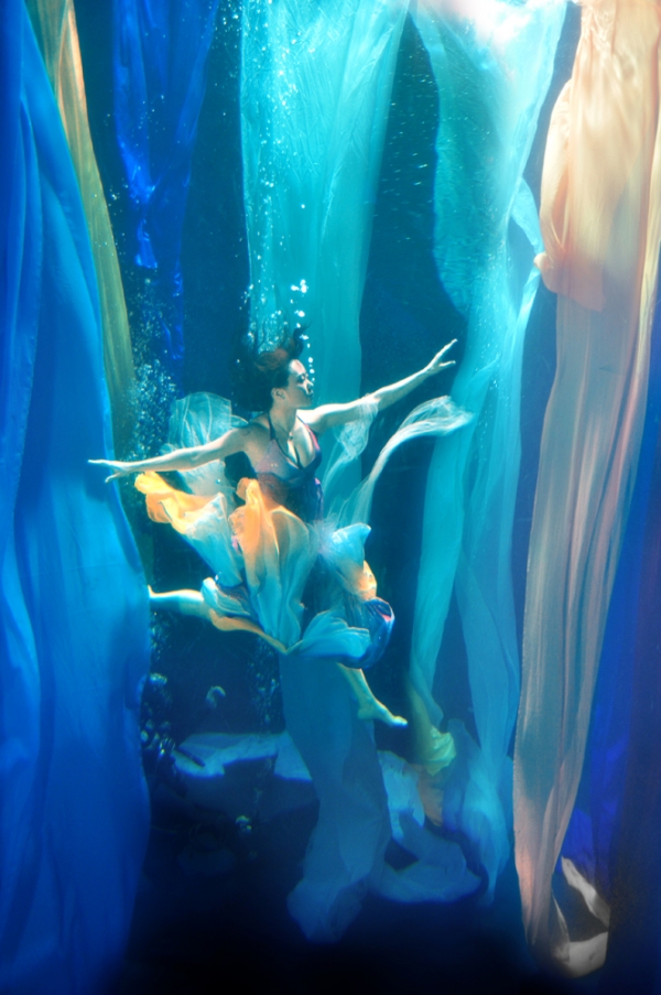 인어의 춤. [사진제공=한국사진방송]