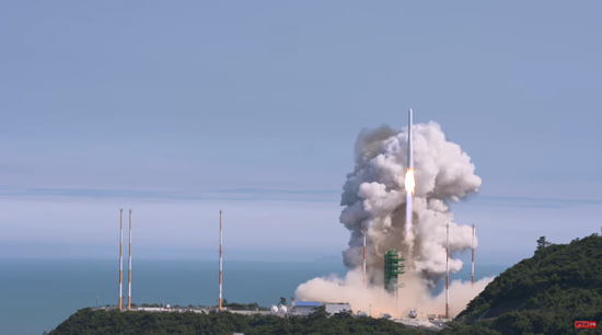 이종호 과학기술정보통신부장관은 6월 21일 한국형 발사체 누리호(KSLV-Ⅱ)가 성공적으로 발사돼 인공위성을 계획된 궤도에 안착했다고 공식 발표했다. [사진 출처 한국항공우주연구원 유튜브]
