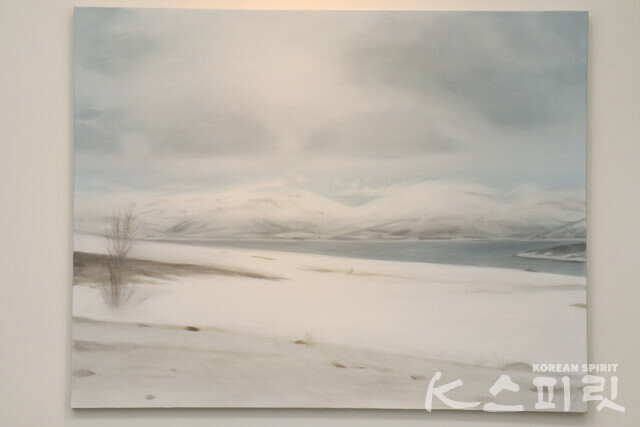 Empty winter, 2022, Oil on canvas, 91x116.8cm [사진 김경아 기자]