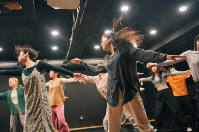 '두산아트스쿨: 창작 워크숍' 안무∙연기 워크숍 (2022)  [사진 두산아트센터]