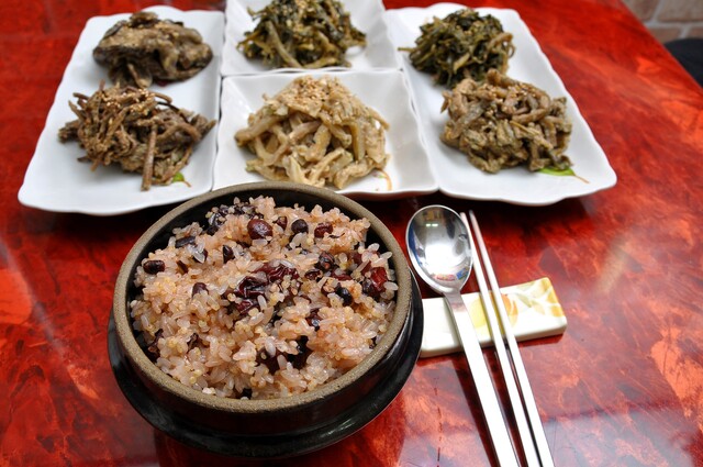 정월대보름에 먹는 절기음식 '오곡밥'. 사진 Pixabay 이미지.