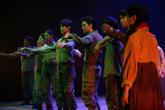 대상을 받은  프로덕션IDA의 연극 "배소고지 이야기" 공연 장면. 사진 서울연극협회
