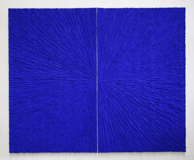 Alfred Haberpointner, W-TTIB, 2021, Sprucewood, pigment, 200x244.1 cm (Diptych). 사진 오페라갤러리 서울