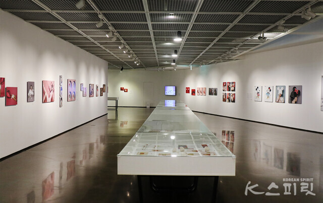 서울미술관 본관에서는 9월 24일(일)까지 《YOSHIDA YUNI: Alchemy》 기획전을 개최한다 [사진 김경아 기자]