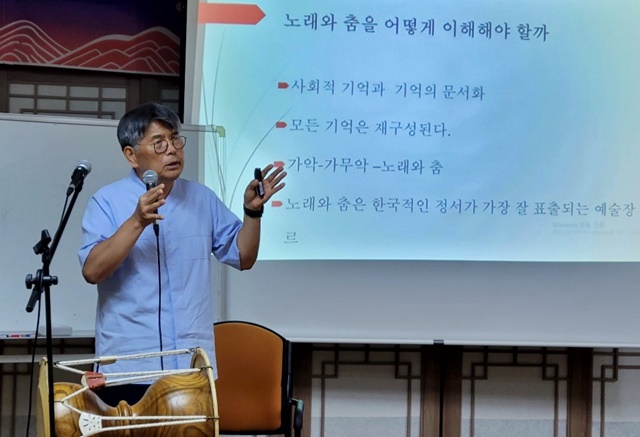 풍류마당 권오현 대표  사진 정유철 기자
