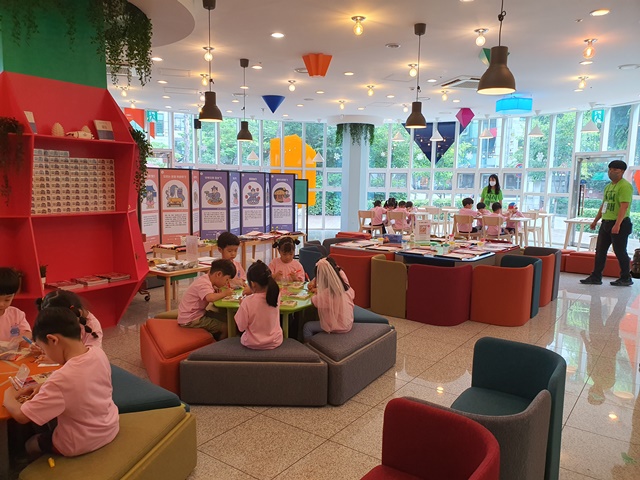 ‘시시때때 세시풍속’ 전시체험행사. 사진 한국공예대자인문화진흥원