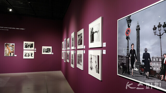 성남큐브미술관에서는 세계 문화 수도로 불리는 파리를 사진을 통해 바라보는 《매그넘 인 파리 展》을 3월 24일(일)까지 개최한다 [사진 김경아 기자]