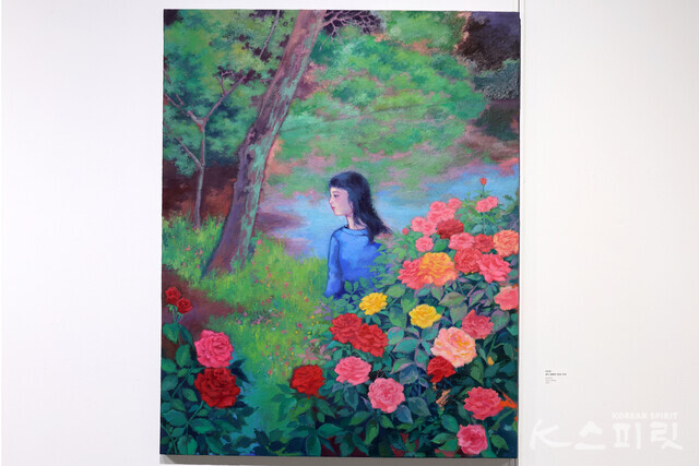 이도담, 장미 정원에 서있는 초상, 91x73cm, Oil on canvas, 2023 [사진 김경아 기자]