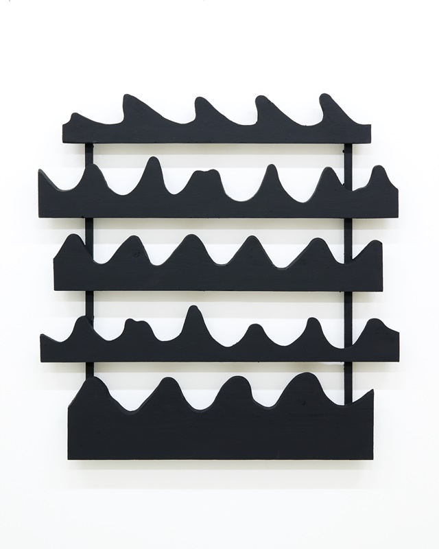 조현화랑, KISHIO Suga, Extension of Base Units, 2018, Wood, acrylic, 109.2x107.6x7.3cm. 이미지 한국화랑협회