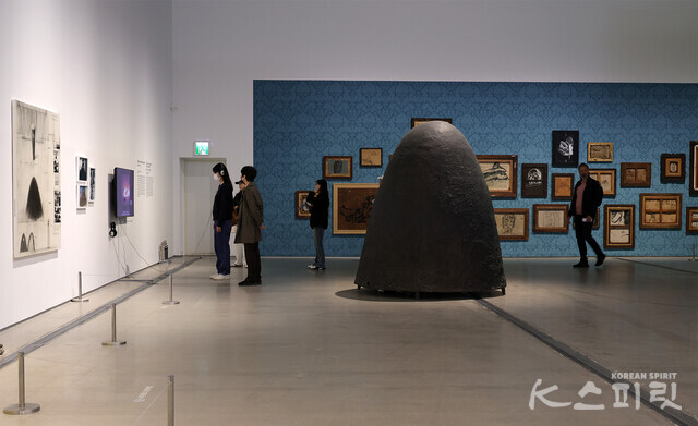 국립현대미술관(MMCA)은 소장품특별전《가변하는 소장품》을 7월 21일(일)까지 국립현대미술관 서울에서 개최한다 [사진 김경아 기자]