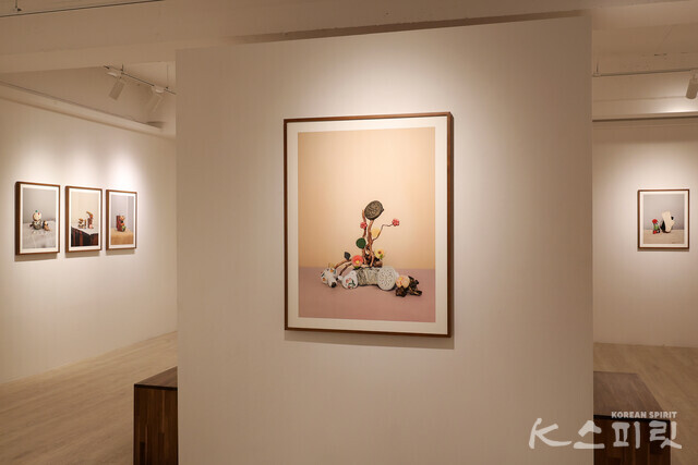 Galeria Look Inside apresenta exposição individual de Han Hyun Joo 