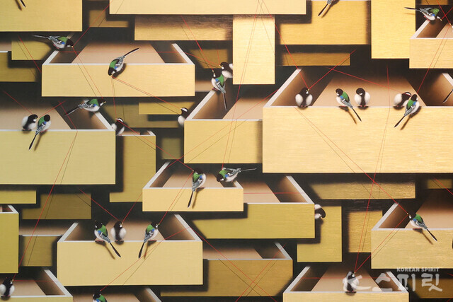 Relation, 2024, 130x324cm, Acrylic on Thick Mulberry Paper (부분 이미지) [사진 김경아 기자]