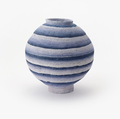 예술적 지층 항아리 Artistic Stratum Jar, 2024, 34x34x34cm. 이미지 한국공예·디자인문화진흥원