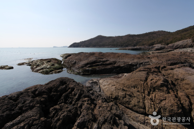 전남 진도군 접도 바다마을. 사진 한국관광공사.