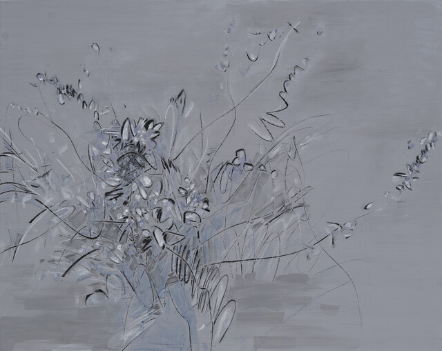 차명희, 꽃, 2024, Acrylic, Charcoal on canvas, 72.7 × 91 cm. 이미지 금산갤러리