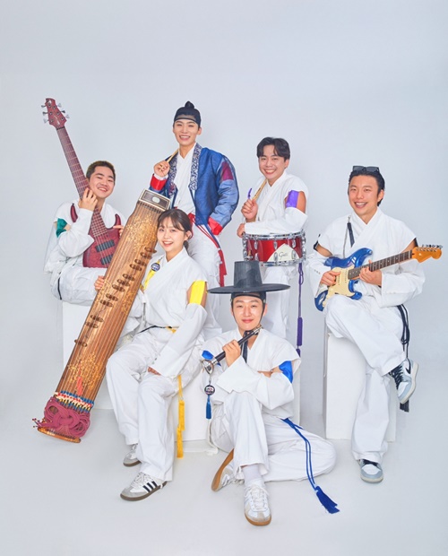 고명소리단체 프로필. 사진 한반도아트