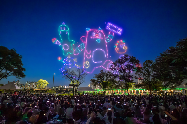 오는 9월 21일 토요일 하반기 '2024 한강 불빛 공연(드론 라이트 쇼)'가 시작된다. 사진은 올해 상반기 진행된 드론 라이트 쇼. 사진 서울시.