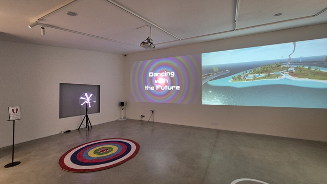 도로시 윤 개인전 'Dancing with the Future' 전시 장면(일부). 이미지 구하우스미술관