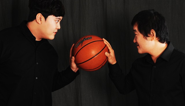 석봉(장윤원)x오일(곽두환). 이미지 창작집단 몽상공장