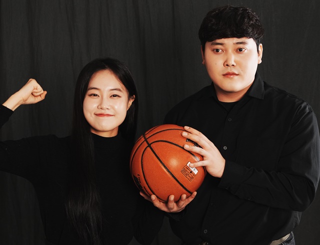 이화(송연규)&석봉(장윤원). 이미지 창작집단 몽상공장