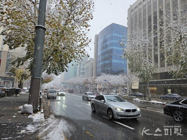 27일 오후 1시 20분 서울 강남구 일대. 사진 강나리 기자.