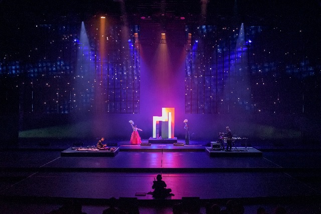 ‘두 개의 눈’ 공연 장면. 이미지 국립아시아문화전당.