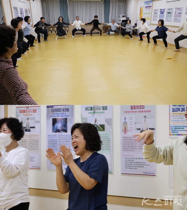 브레인비타민 명상의 마무리. 근력단련과 웃음명상. 사진 강나리 기자.