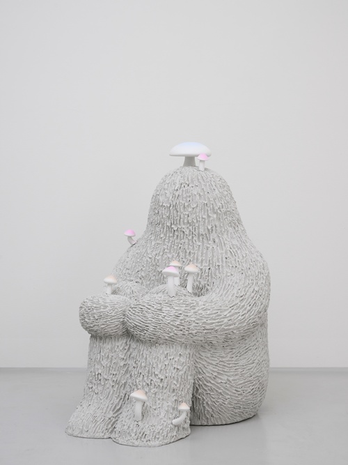 Yeti with growing fungis, 2023, Water color paint on FRP, 90 x 90 x 90cm, Courtesy of SEOJUNG ART and the artist