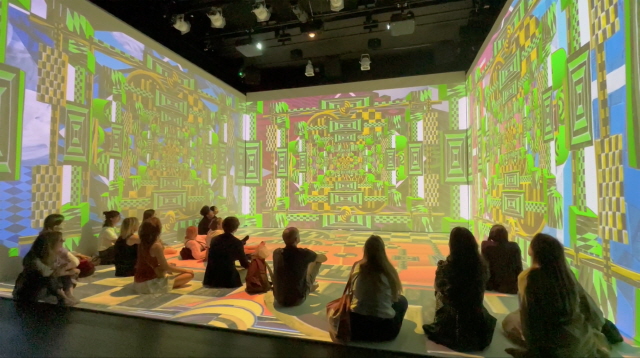 LiquidPurgatory04, 2023, 01분30초, 프로젝터매핑다채널영상, Korean CulturalCentre Paris France. 이미지 이길이구갤러리