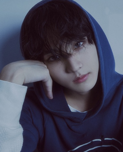 그룹 엔하이픈의 맴버 정원. 사진 희망브리지