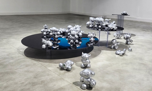 천예지, O-ment, 2024, 혼합매체, 가변설치. 이미지 옥상팩토리