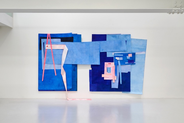 안은샘, Sum of Blue and Pink, 2025, collage on canvas and wood, 194×356cm. 이미지 갤러리에스피