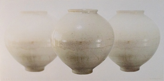 고영훈, 몽중호 A, 2023, Acrylic on plaster, canvas, 240x120cm. 이미지 삼원갤러리