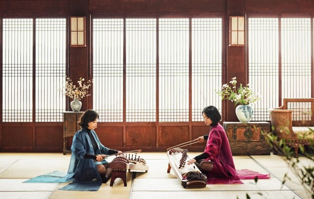 김보은과 조누리로 구성된 여성 아쟁 이중주 ‘뮤이스트'. 사진 싱싱국악배달부