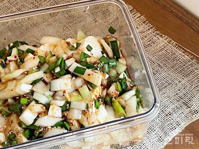 여름철 불 없이도 맛있게 만드는 만능 순두부장. 사진 백연지 시민기자.