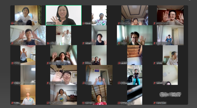 매일 아침 6시 50분 30여 명의 브레인비타민멤버십 회원들이 브레인트레이닝센터 안동점 임효리 수석원장이 연 '모닝 장운동 온라인 클래스'에서 장과 뇌건강을 관리한다. 사진 임효리 수석원장 제공.