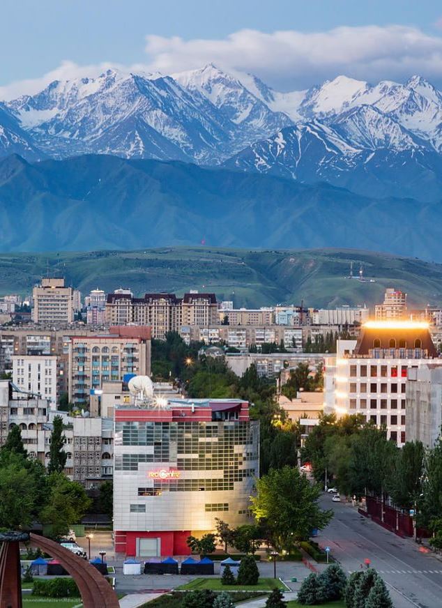 '중앙아시아의 스위스'라 불리는 키르기스스탄의 수도 비슈케크. 사진 명상여행사.