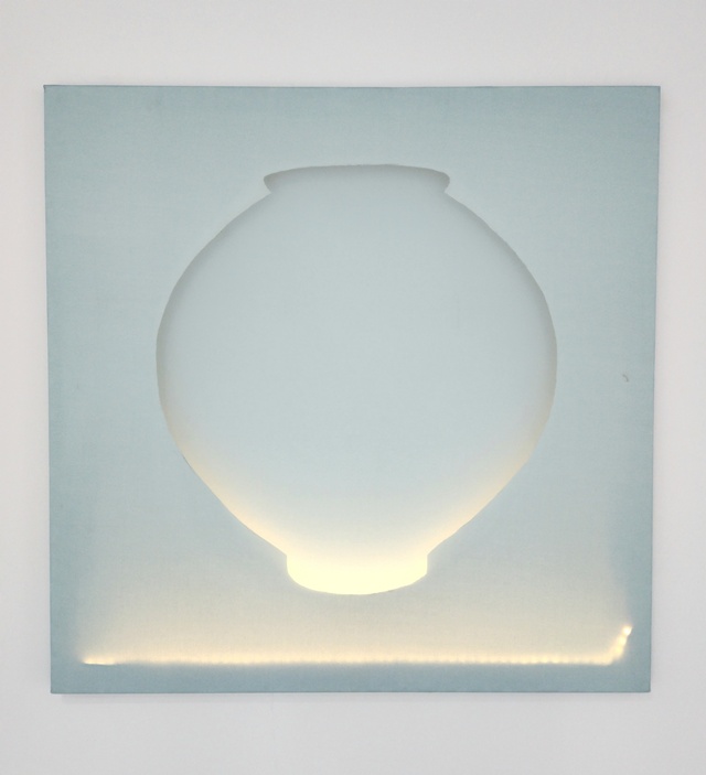 융복합 예술가 김현수 초청 개인전 "변형하는 직물Transformative Textiles" 전시 작품. 이미지 스텔라갤러리 제공