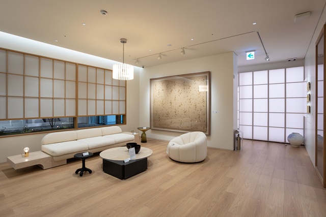 전시 "취향가옥 2: Art in Life, Life in Art 2". 사진 디 뮤지엄