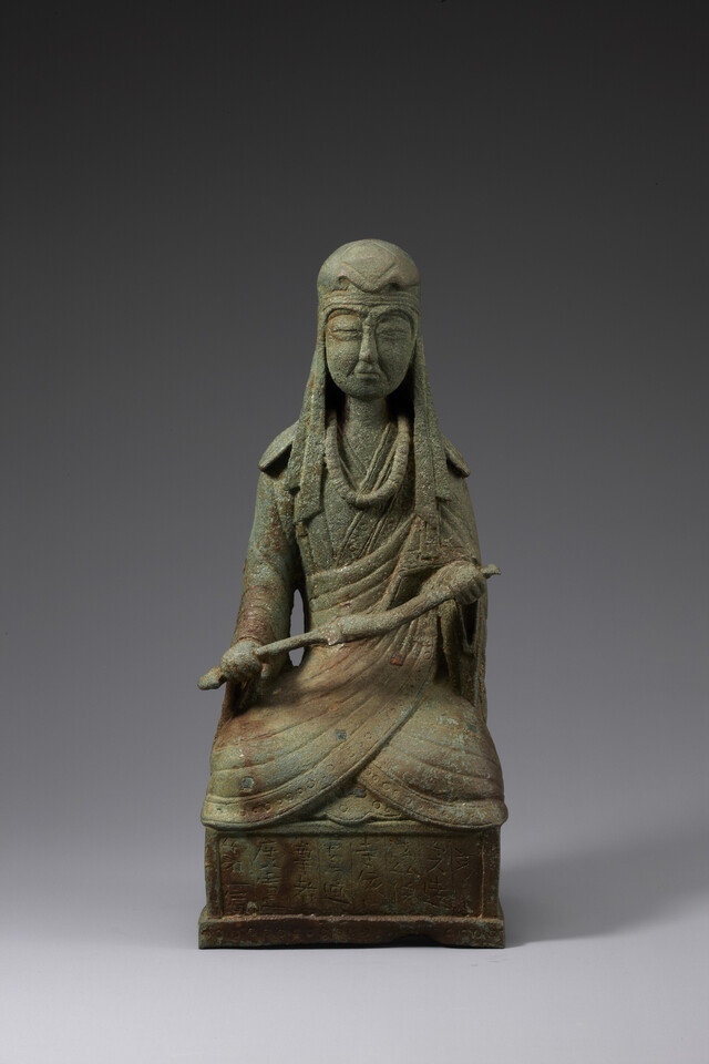 청동빈도로존자상. 이미지 국립중앙박물관.