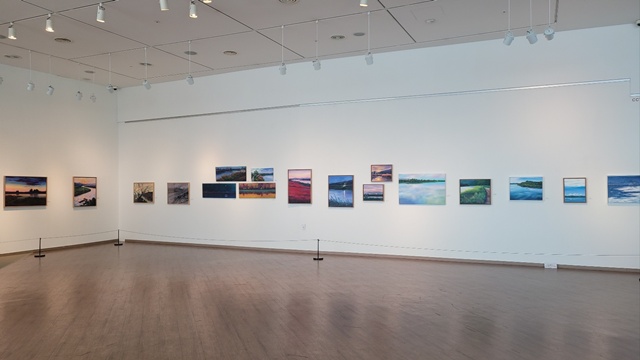 김순애 개인전 '하늘과 강, 시간의 대화' 전시 모습(일부). 사진 영산강문화관