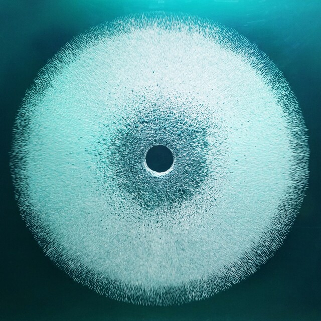 영혼의형상a figure of the soul128.0x128.0x5.0cm / 아크릴 패널에 조각 / 특수 페인트 / 2025. 사진 갤러리 B.O.S