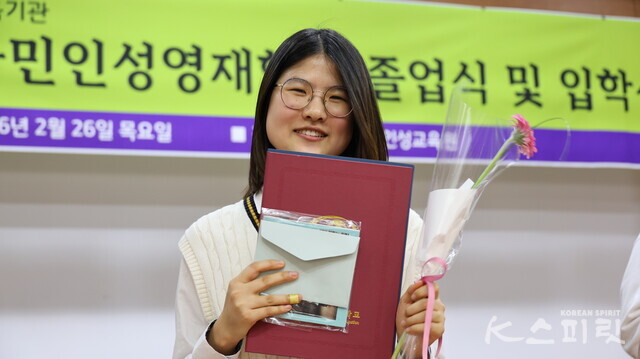 벤자민인성영재학교 12기 김담희 학생. 올해 일반 고등학교로 진학한다. 사진 강나리 기자.