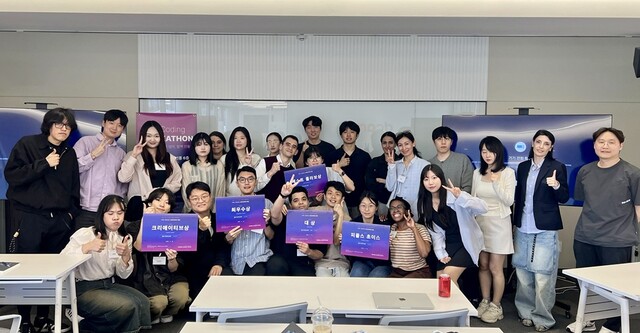 코워크위더스 외국인·한국인 협업 'Vibe Coding HACKATHON' 성료 - 뉴스 썸네일 이미지